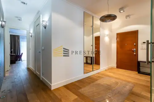 Warszawa ,  Grzybowska   15