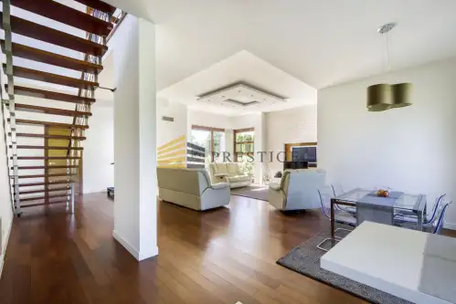 Bielawa ,  Warszawska   2