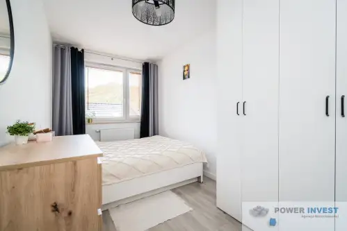 Kraków ,  Myśliwska   8