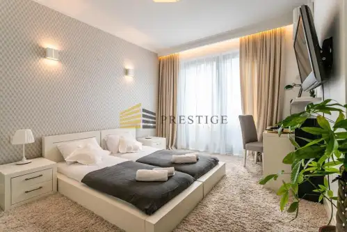 Warszawa ,  Grzybowska   9