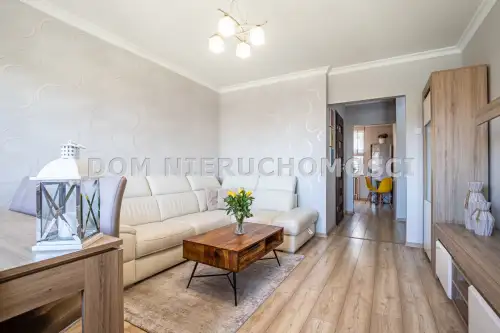 Olsztyn ,  Hallera   10