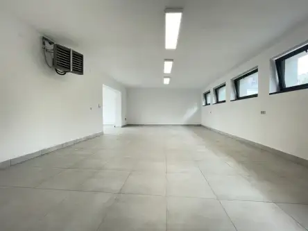 Włoszczowa ,  1 Maja   4