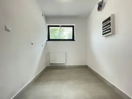 Włoszczowa ,  1 Maja   9