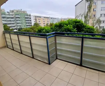 Warszawa ,  Aleja Komisji Edukacji Narodowej   4