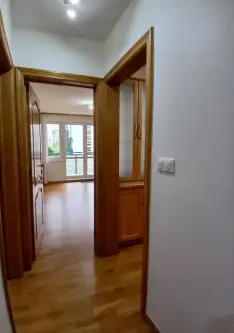 Warszawa ,  Aleja Komisji Edukacji Narodowej   8