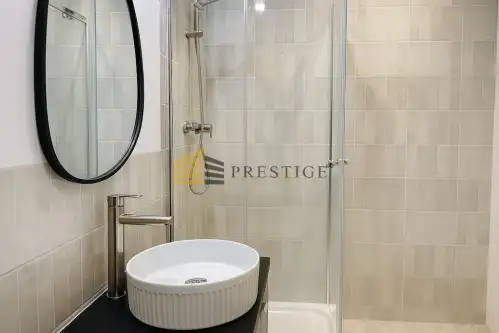 Warszawa ,  Bukowińska   8