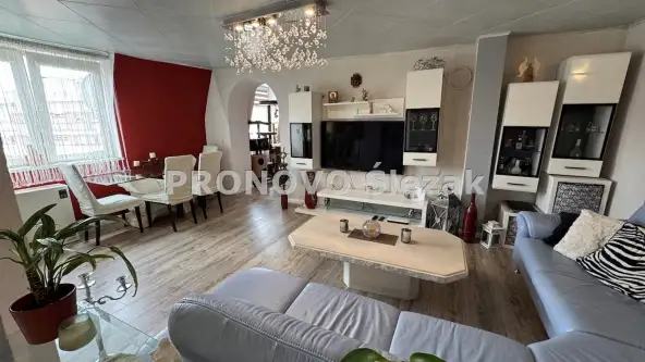 Wrocław ,  Oleśnicka   4