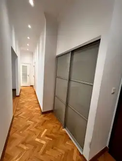 Warszawa ,  Bagatela   11