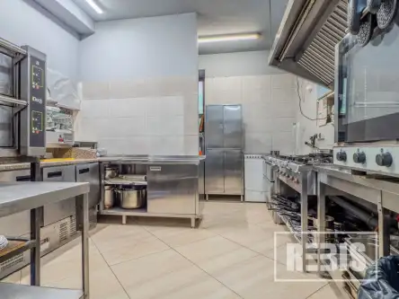 Kraków ,  Mogilska   4