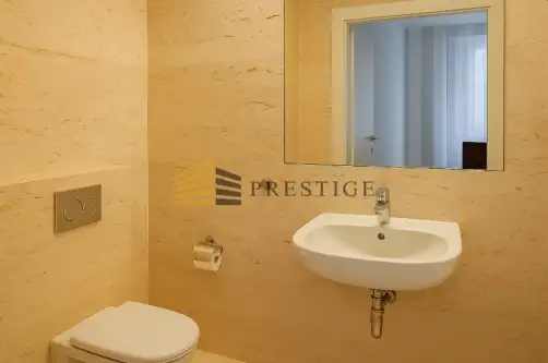 Warszawa ,  al. Wojska Polskiego   6