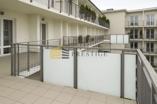 Warszawa ,  al. Wojska Polskiego   9