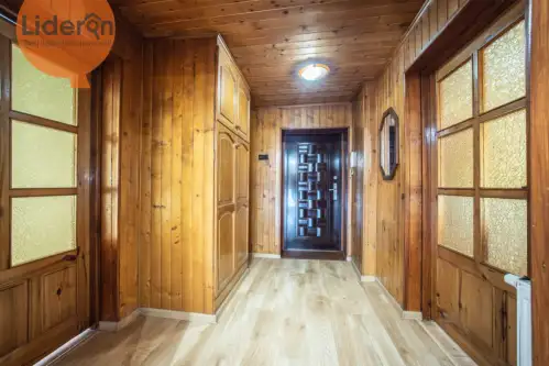 Łódź ,  Szpitalna   11