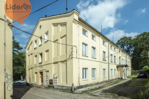 Łódź ,  Szpitalna   12