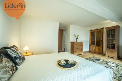 Łódź ,  Szpitalna   3