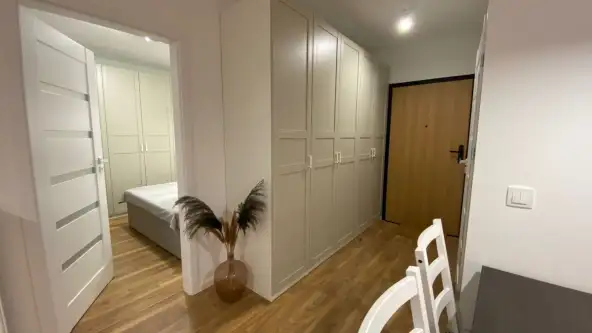 Warszawa ,  Jagiellońska   8