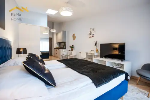 Kraków ,  Halicka   2