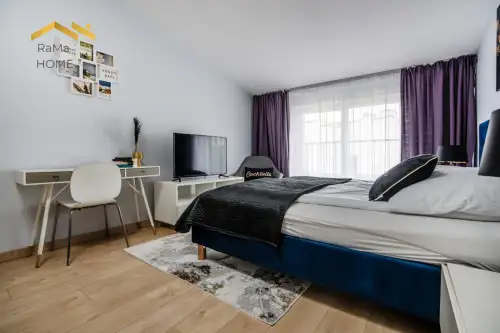 Kraków ,  Halicka   9