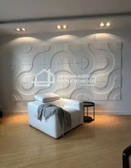 Gdynia ,  A. Hryniewickiego   6