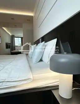 Gdynia ,  A. Hryniewickiego   8