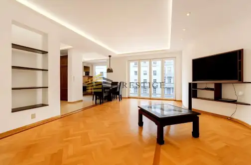 Warszawa ,  Gwiaździsta   3