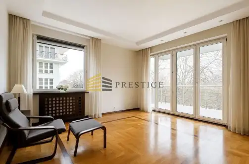 Warszawa ,  Gwiaździsta   7