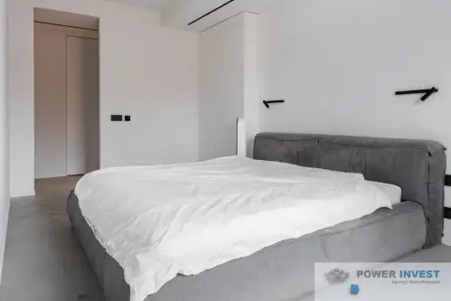 Leszno ,  Skarbowa   19