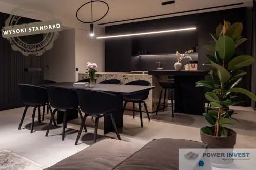 Leszno ,  Skarbowa   4