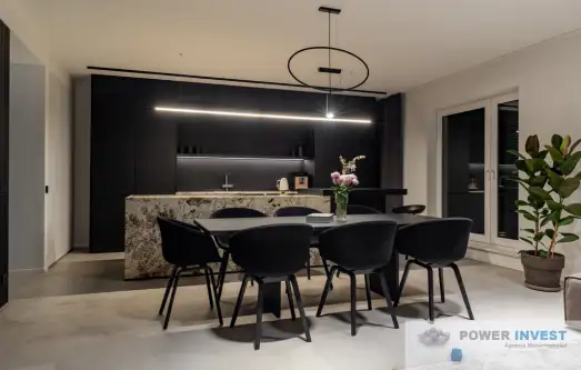 Leszno ,  Skarbowa   3