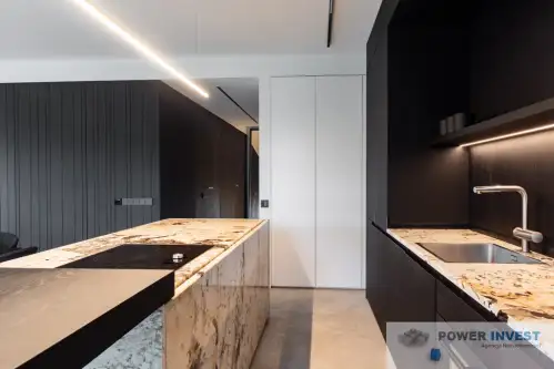 Leszno ,  Skarbowa   9