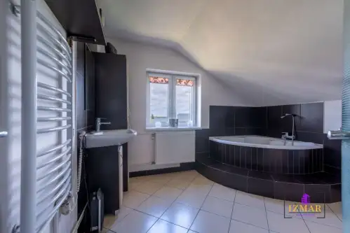 Ogrodzieniec ,  Mieszka I   6