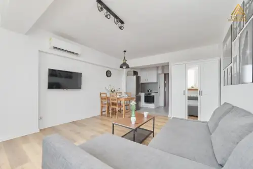 Wrocław ,  Grabiszyńska   13