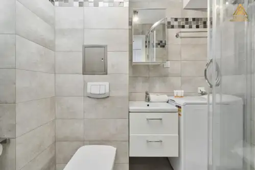 Wrocław ,  Grabiszyńska   7