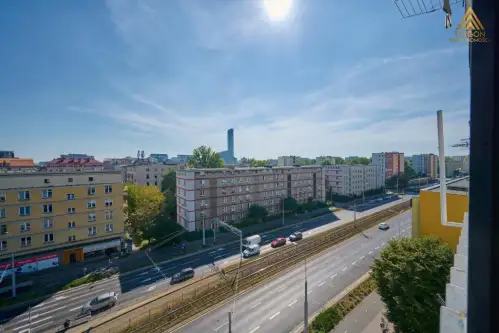 Wrocław ,  Grabiszyńska   9