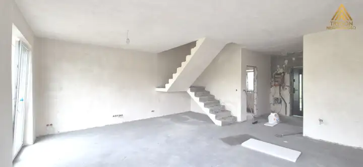 Malcanów ,  Akacjowa   10