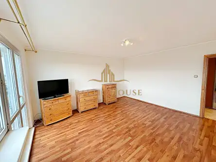 Gdynia ,  Krawiecka   5