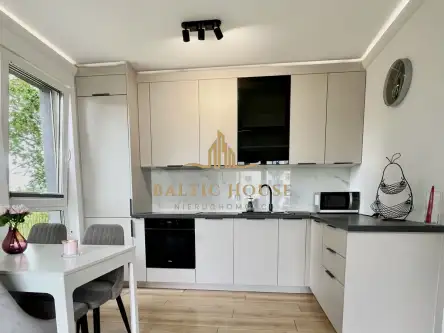 Rumia ,  Błoń Janowskich   5