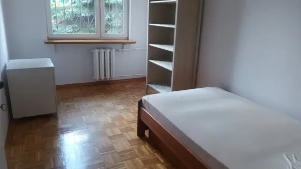 Warszawa ,  Perkuna   8