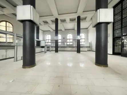 Ostrowiec świętokrzyski ,  Rynek   3