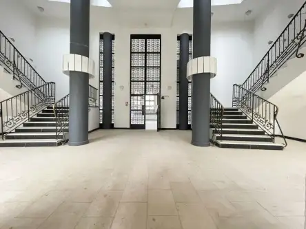 Ostrowiec świętokrzyski ,  Rynek   8