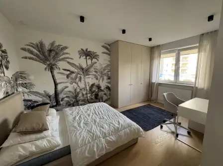 Warszawa ,  Wielicka   19