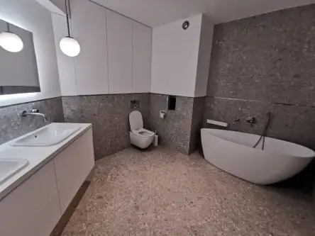 Warszawa ,  Wielicka   9