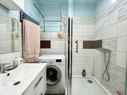 Głogów ,  Kosmonautów Polskich   2