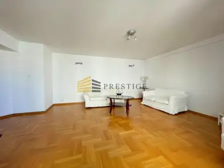 Warszawa ,  Aleja Jana Pawła Ii   5