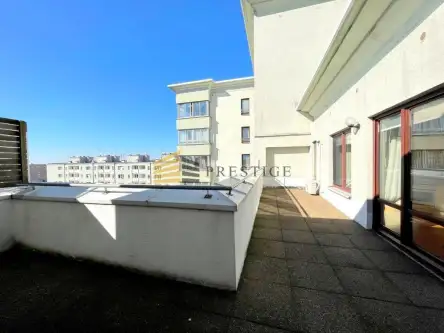 Warszawa ,  Aleja Jana Pawła Ii   8