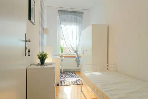 Szczecin ,  Niemierzyńska   2