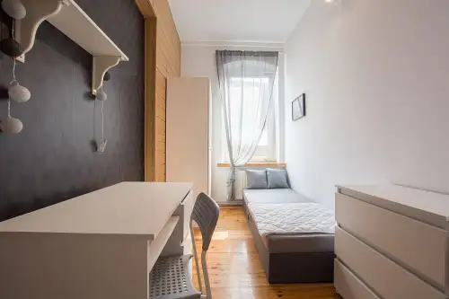 Szczecin ,  Niemierzyńska   6