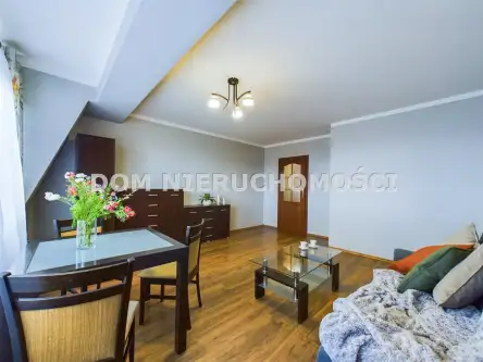 Dywity ,  Kwiatowa   28