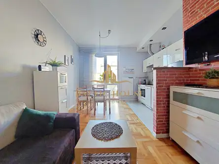 Gdynia ,  Antoniego Abrahama   5