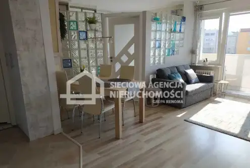 Gdynia ,  Władysława Iv   6