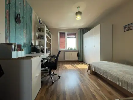 Ostrowiec świętokrzyski ,  Stawki   9